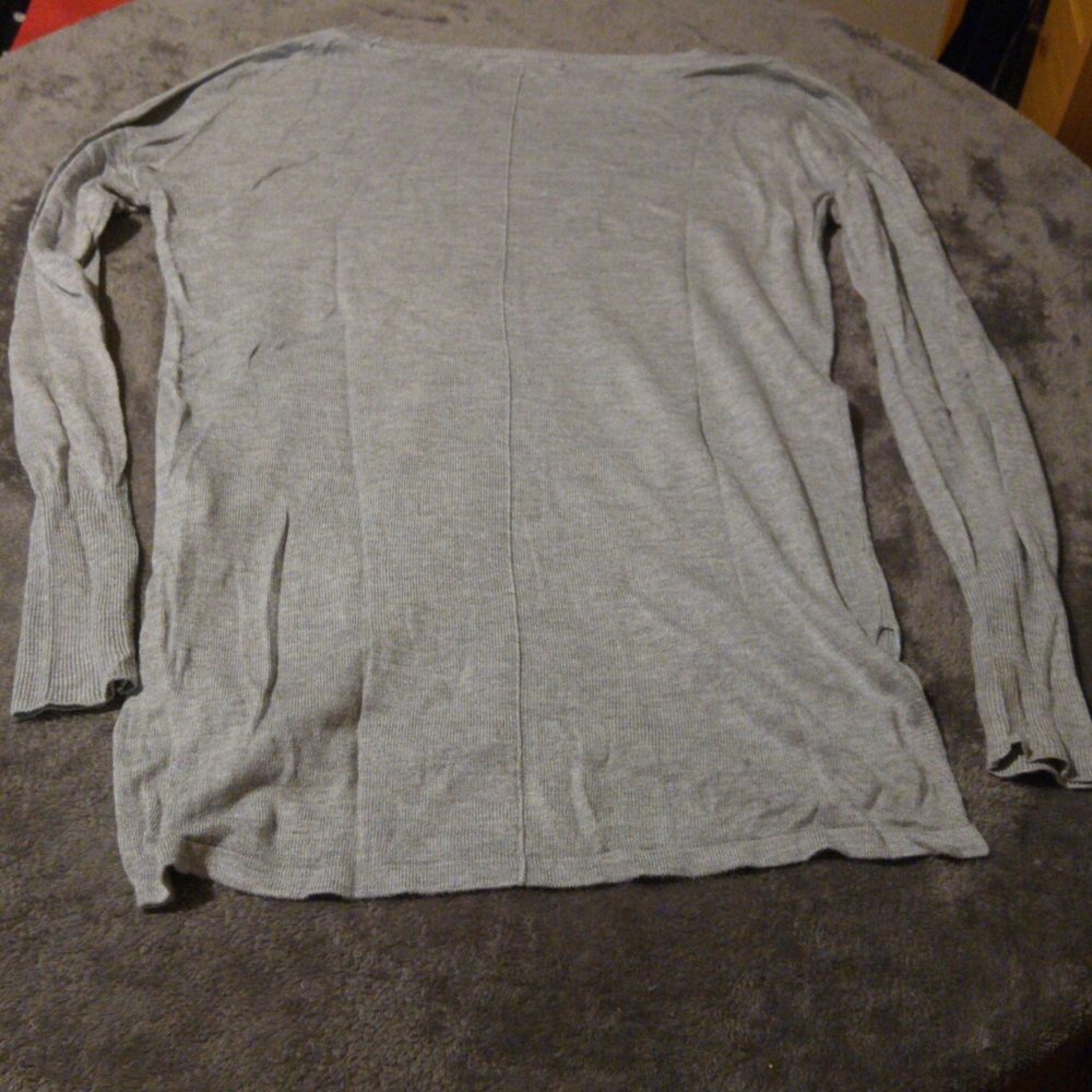 Pink Republic gray high low lightweight sweater size small - Picture 4 of 4